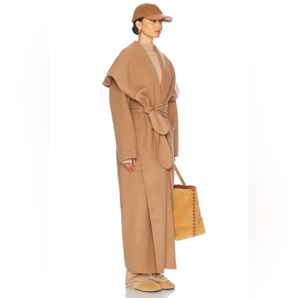 Helsa The Throw Coat $598 New without tag - Picture 4 of 7